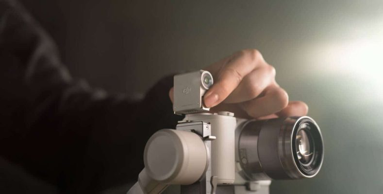 Module theo dõi thông minh DJI RS là phụ kiện mới dành riêng cho RS 4, giúp kiểm soát khung hình chính xác hơn